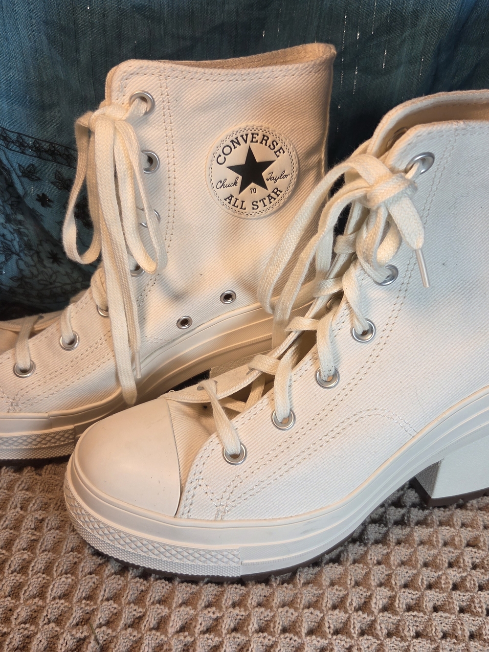 Converse Chuck Taylor White Lace-Up Platform High-Top Boots